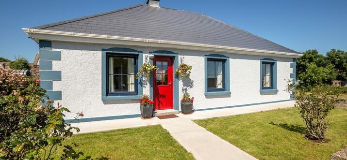 holiday cottages with sea views in ireland