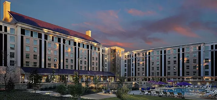 Where To Stay In Memphis, Tennessee: 16 Best Accommodations