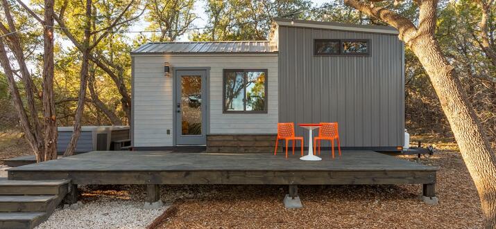 airbnb tiny house dripping springs