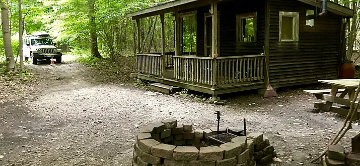8 Best Pet-Friendly Cabins Near Geneva-On-The-Lake, Ohio