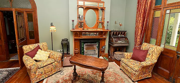 Top 10 Airbnb Vacation Rentals In Reefton, New Zealand