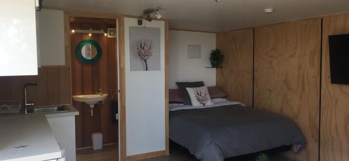 airbnb omokoroa