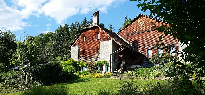 Top 10 Airbnb Vacation Rentals In Montreux, Switzerland