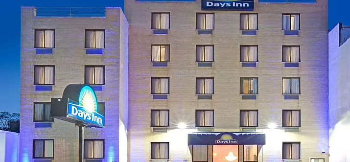 Top 10 Hotels With Smoking Rooms In Brooklyn, New York