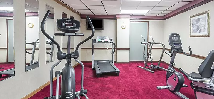 10 Handpicked Hotels With Smoking Rooms In Pittsburgh, Pennsylvania - Updated 2025