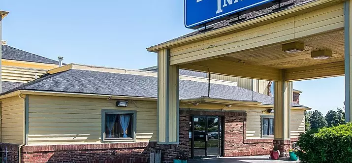 Top 6 Hotels With Smoking Rooms In Toledo, Ohio