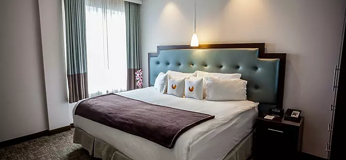 5 Best Hotels With In-Room Hot Tub In Brooklyn, New York