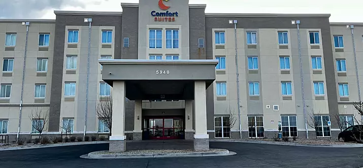 8 Best Hotels With In-Room Hot Tub In Colorado, USA
