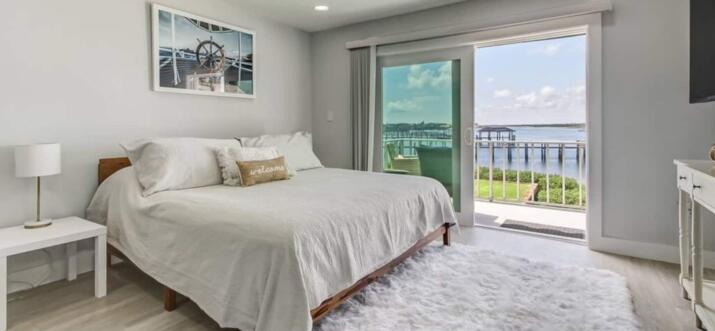 airbnb crescent beach fl