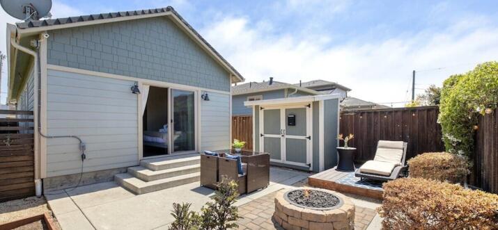 half moon bay vacation rentals pet friendly