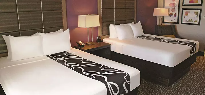 10 Handpicked Hotels With Pool In Kearney, Nebraska