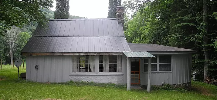 12 Best Pet-Friendly Cabins Near Grandfather Mountain, North Carolina