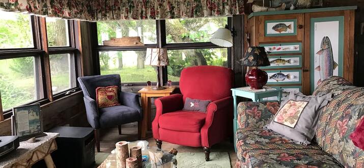 lake michigan cabin rentals pet friendly