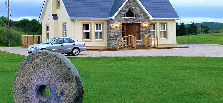 Top 5 Log Cabins With Hot Tub In County Donegal, Ireland