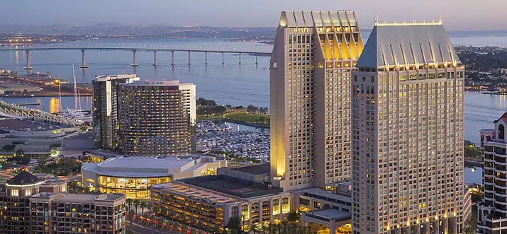 Top 12 Hotels With Rooftop Pool In San Diego, California
