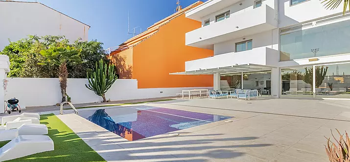 12 Best Luxury Villas Near Valencia, Spain