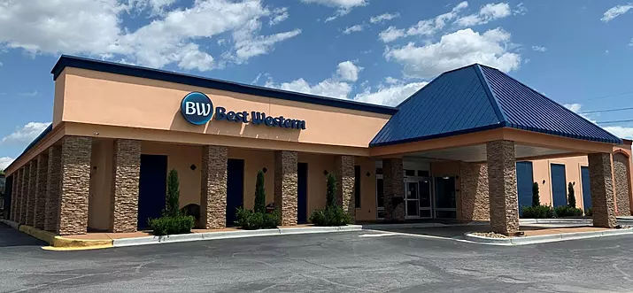 Top 5 Hotels With Smoking Rooms In Greenville, South Carolina