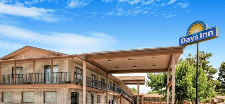 hotels with smoking rooms durango co