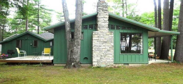 cabins in traverse city mi