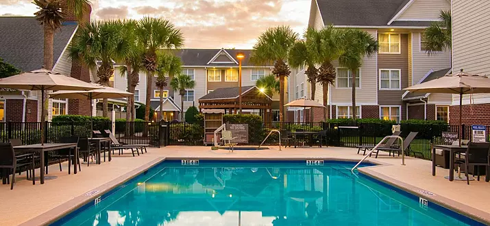 12 Best Two-Bedroom Hotels In Jacksonville, Florida