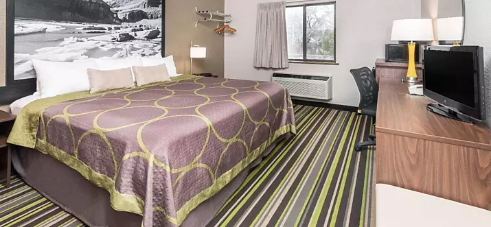 12 Best Hotels Near Flathead Lake, Montana