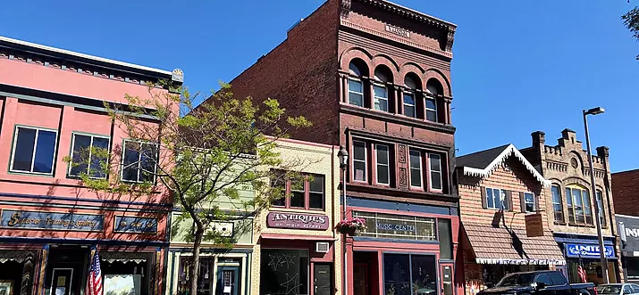 9 Best Airbnb Vacation Rentals In Ashland, Wisconsin