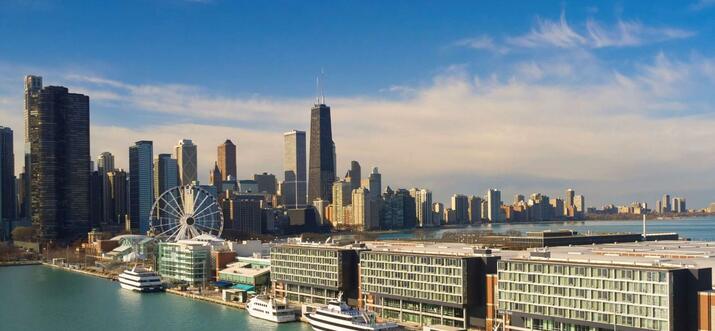 lakefront hotels chicago