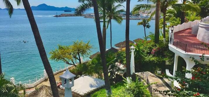 airbnb colima
