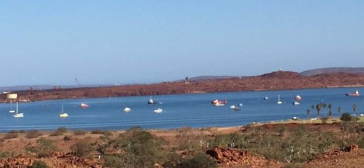 airbnb karratha