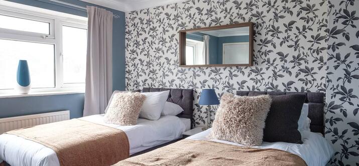 airbnb crawley