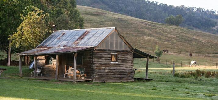 huts in victoria