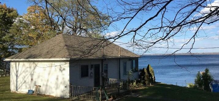 finger lakes vacation rentals with hot tub