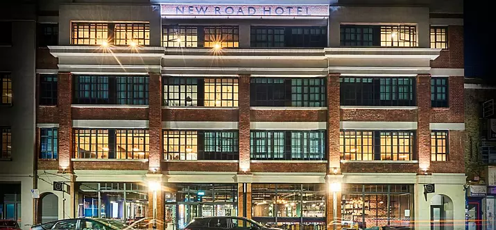 Top 7 Hotels With In-Room Hot Tub In London, UK