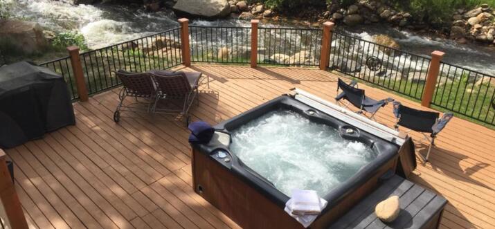 estes park hotel with private hot tub