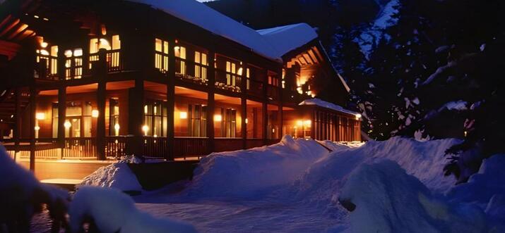 hotels near yoho national park