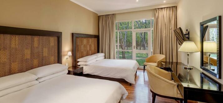 safari lodges in zambia