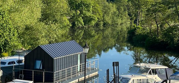 houseboats in bristol