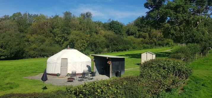 glamping carmarthenshire