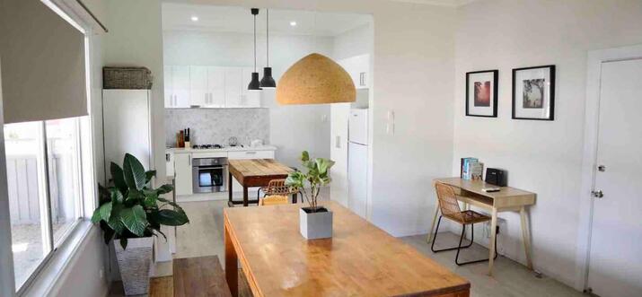 airbnb corowa