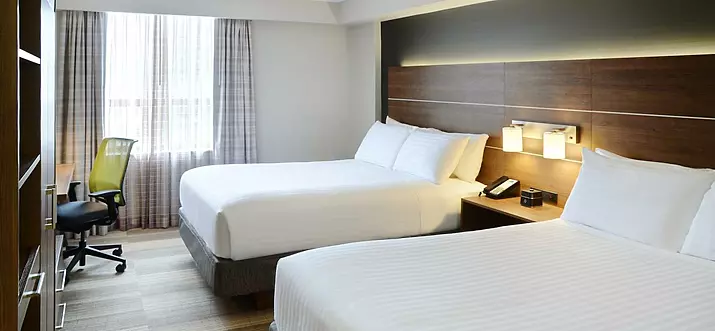 Top 10 Hotels With Free Breakfast In Toronto, Canada