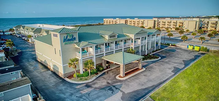 Top 9 Beachfront Hotels In Emerald Isle, North Carolina