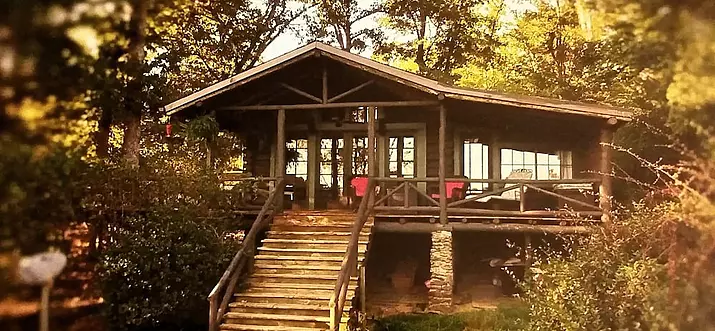 Top 9 Log Cabin Rentals In Arkansas, USA
