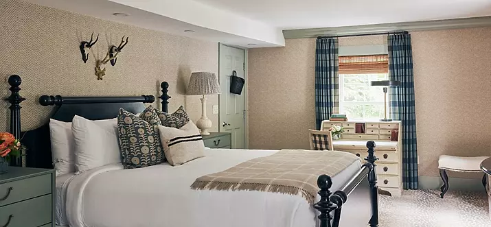 8 Best Pet-Friendly Hotels Near York, Maine