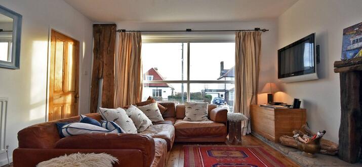 airbnb beadnell