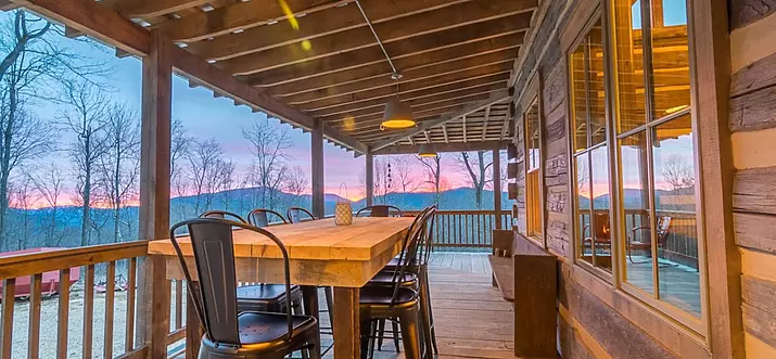 10 Best Airbnb Cabins In Virginia, USA