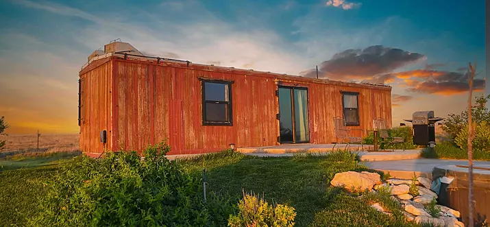 12 Coolest Train Car Airbnb Vacation Rentals In USA