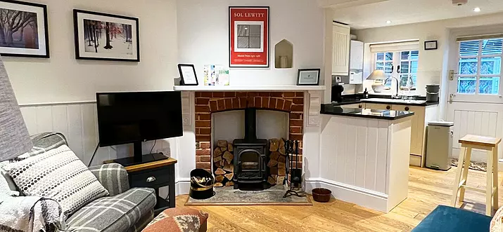 Top 12 Airbnb Vacation Rentals In Dorking, UK