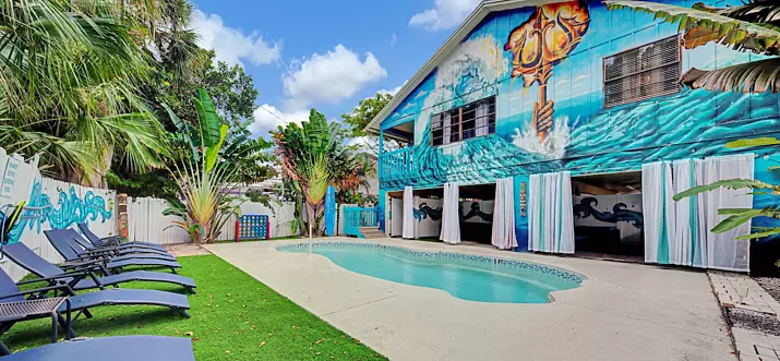 Top 12 Pet-Friendly Airbnbs In Siesta Key, Florida