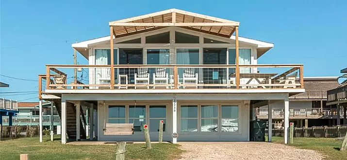Top 12 Pet-Friendly Airbnbs In Galveston, Texas