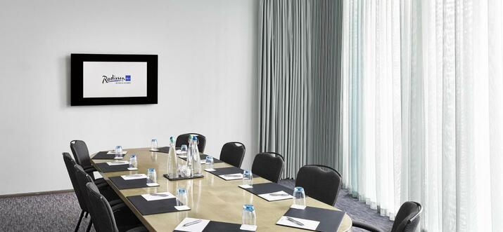 hotels with meeting rooms birmingham